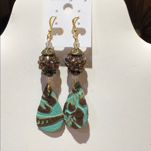 Leather earrings
